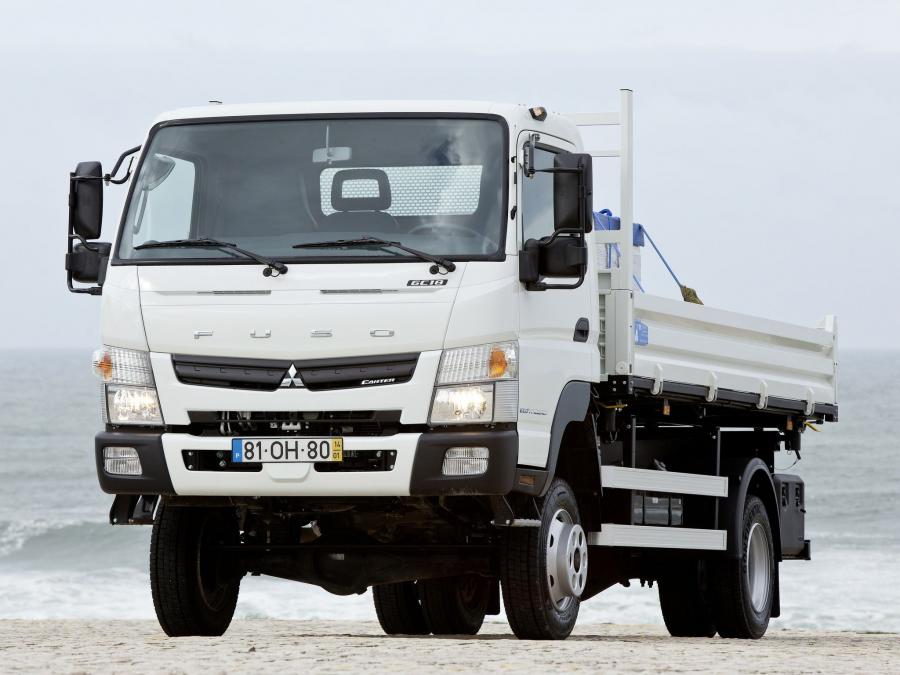 Mitsubishi Fuso Canter 6C18 '2011